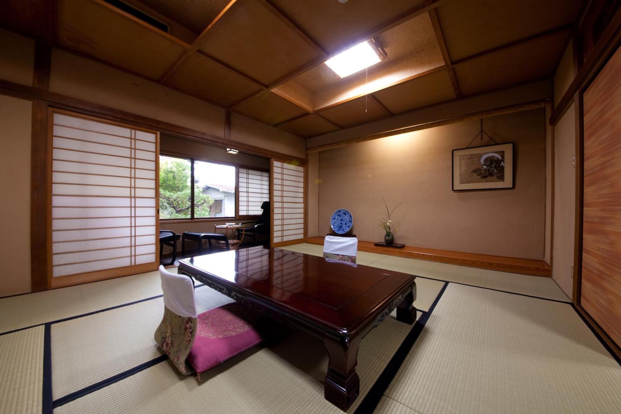 Ryokan Sennari (Adults Only) Беппу Номер фото